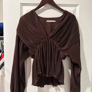 Abercrombie & Fitch Brown Pleated Blouse | Long Sleeve | XS fits like Small